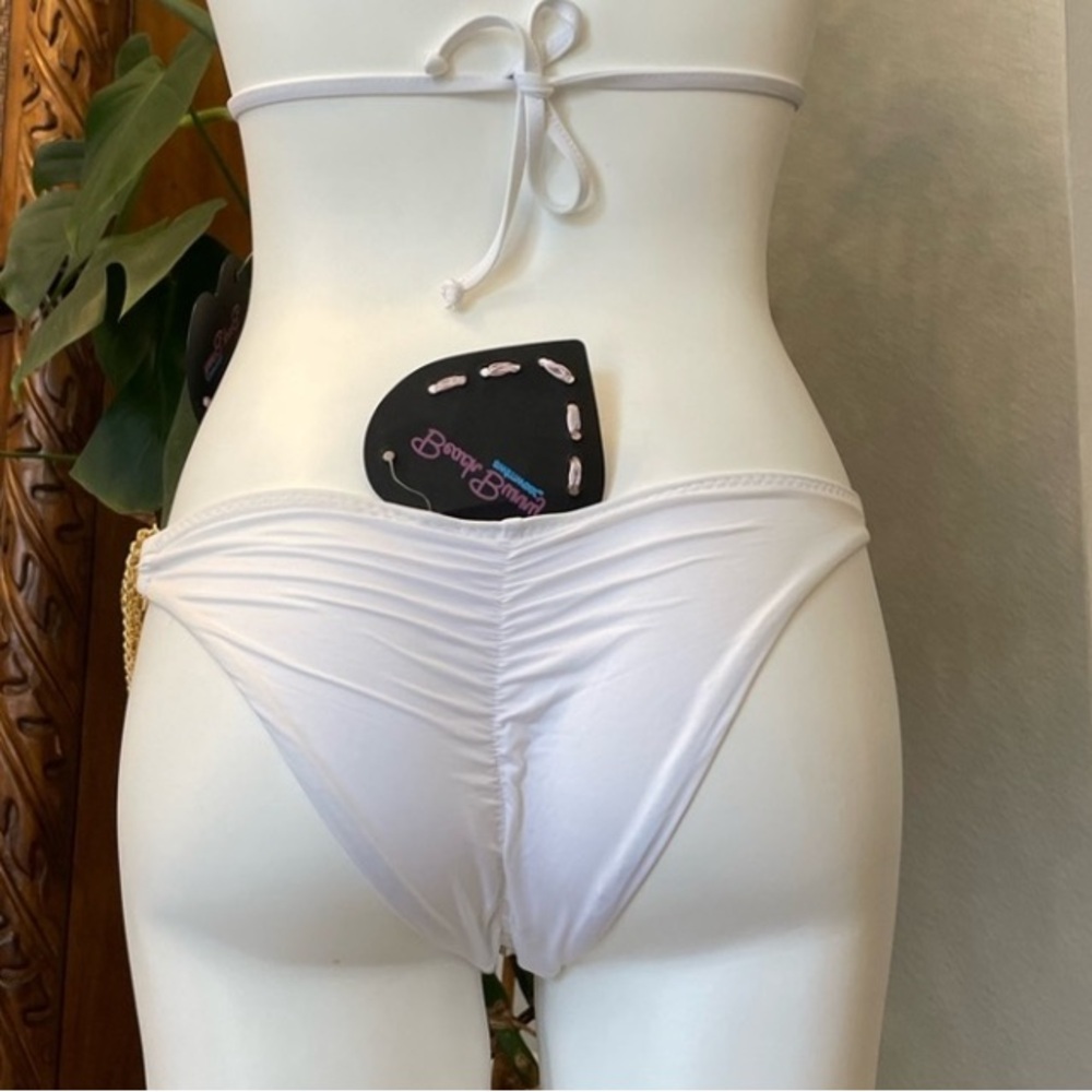 “Who’s that Girl” Bikini L/S - Picture 8 of 8